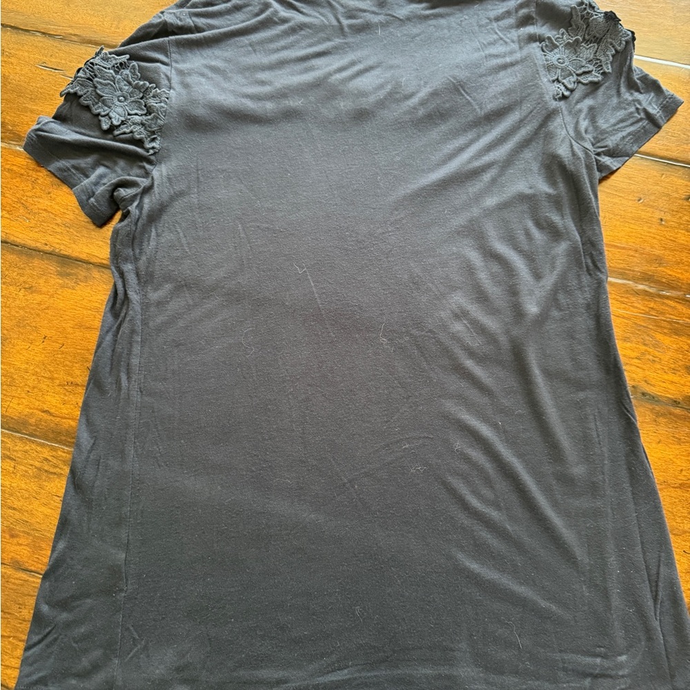 Navy Blue Lace Trim Top- Size L - Picture 7 of 8